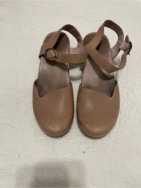 Dansko Tan Leather Mary Jane Clogs with Ankle Strap